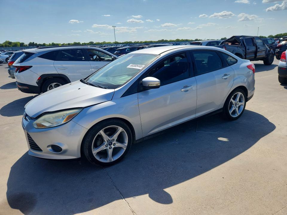 60385446 :رقم المزاد ، 1FADP3F27DL115616 vin ، 2013 Ford Focus مزاد بيع