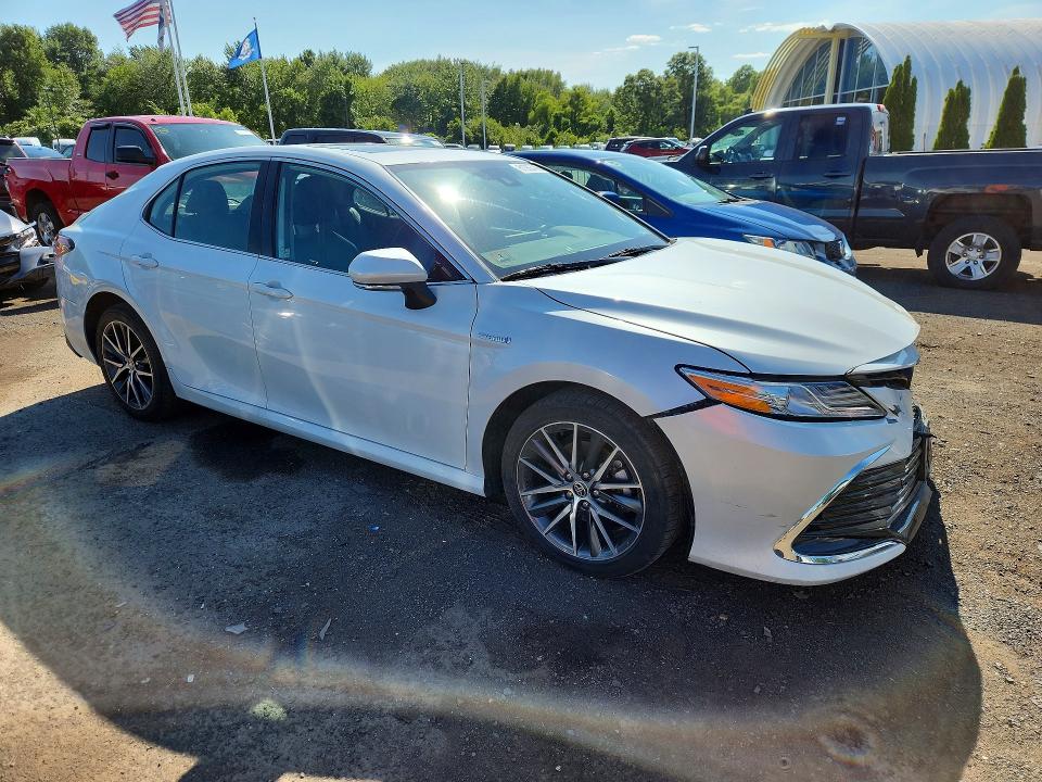 Продаж на аукціоні авто 2021 Toyota Camry, vin: 4T1F31AK7MU552063, номер лоту: 61350446