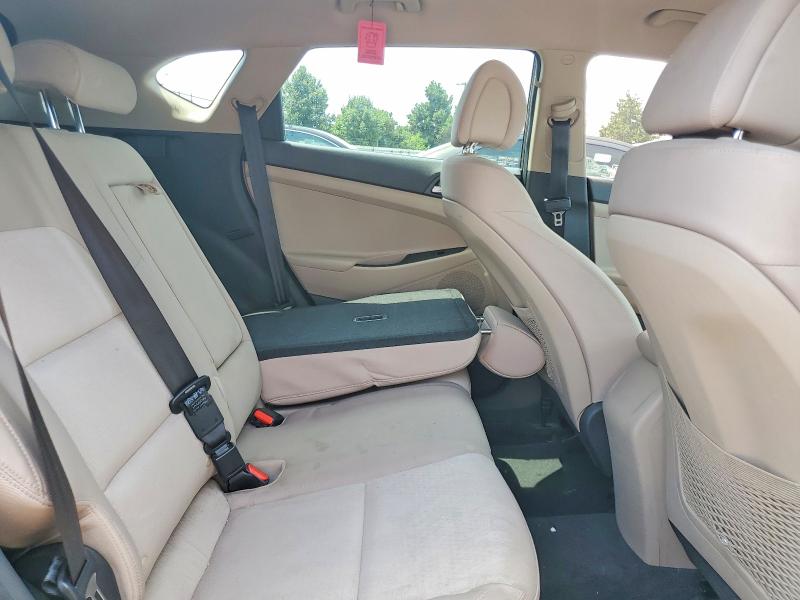 60444936 :رقم المزاد ، KM8J33A28GU061754 vin ، 2016 Hyundai Tucson مزاد بيع