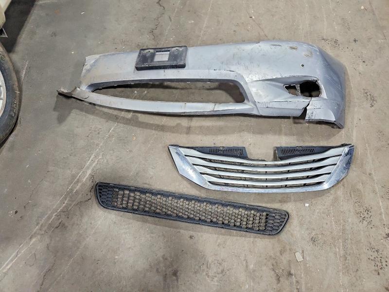 2013 Toyota Sienna მანქანა იყიდება აუქციონზე, vin: 5TDDK3DC0DS055486, აუქციონის ნომერი: 55948636