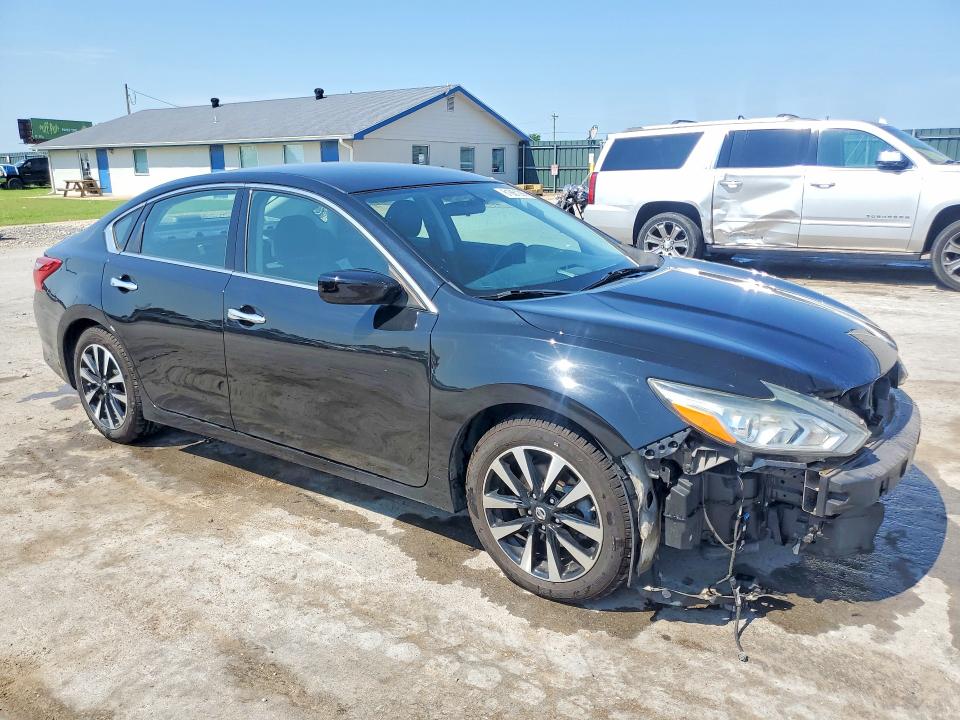 2018 Nissan Altima მანქანა იყიდება აუქციონზე, vin: 1N4AL3AP5JC200841, აუქციონის ნომერი: 61861286