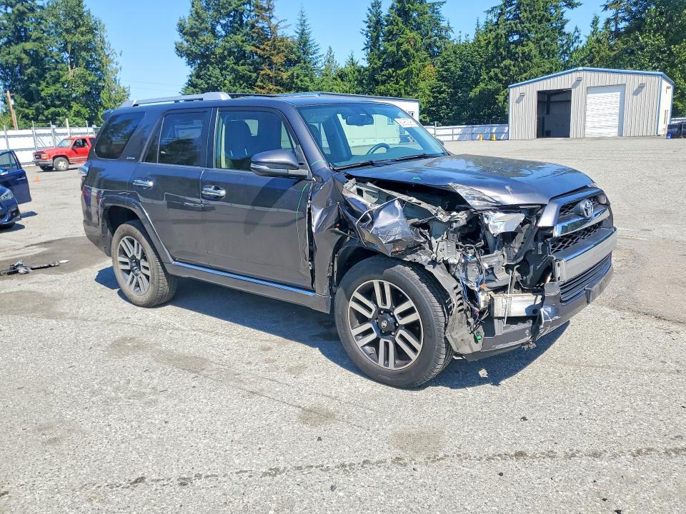 60960396 :رقم المزاد ، JTEBU5JR0J5574797 vin ، 2018 Toyota 4runner مزاد بيع