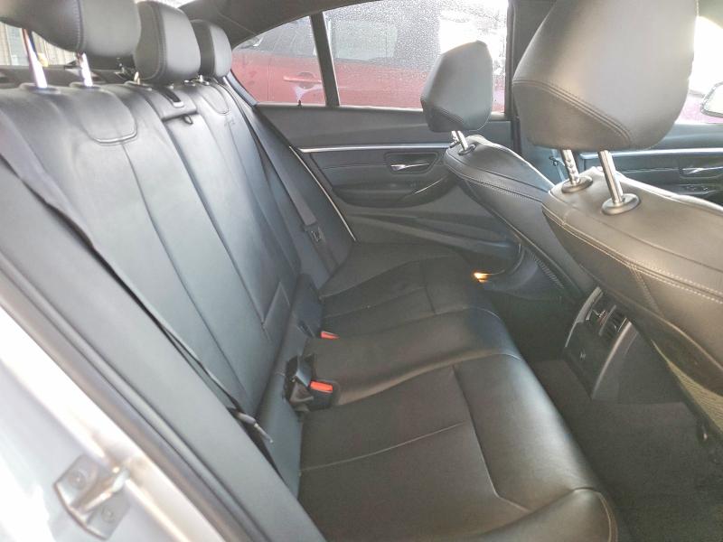 59895376 :رقم المزاد ، WBA8E1C56JA178022 vin ، 2018 Bmw 330e مزاد بيع