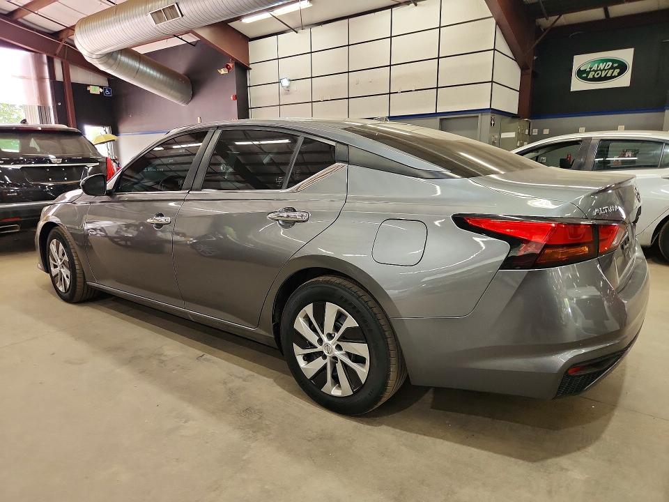 61361096 :رقم المزاد ، 1N4BL4BV3LC240698 vin ، 2020 Nissan Altima مزاد بيع