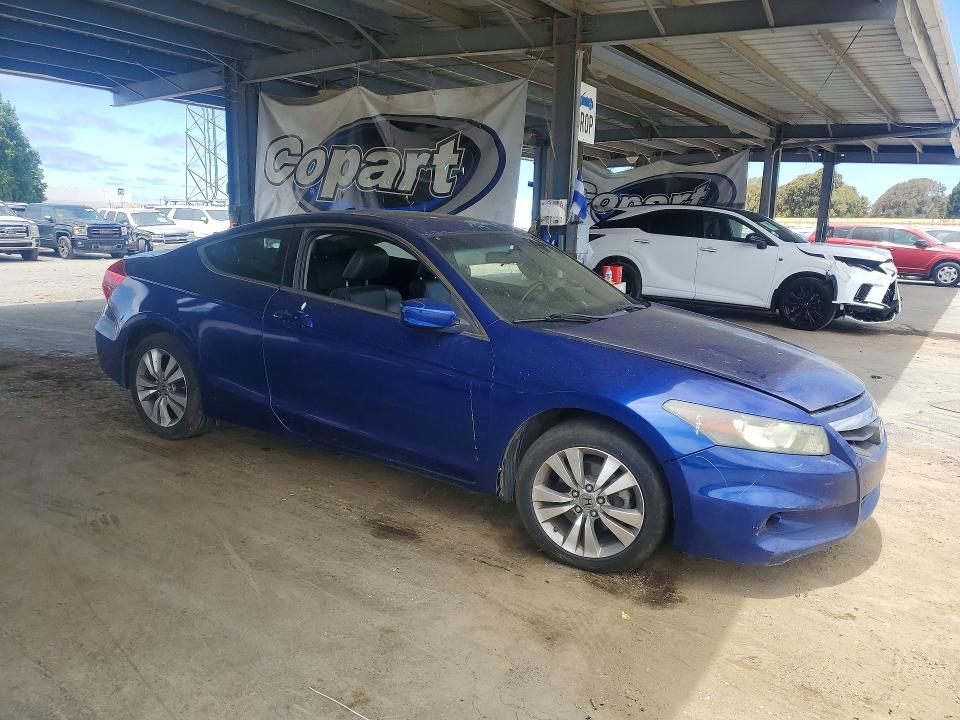 Auction sale of the 2011 Honda Accord, vin: 1HGCS1B80BA001096, lot number: 62450786