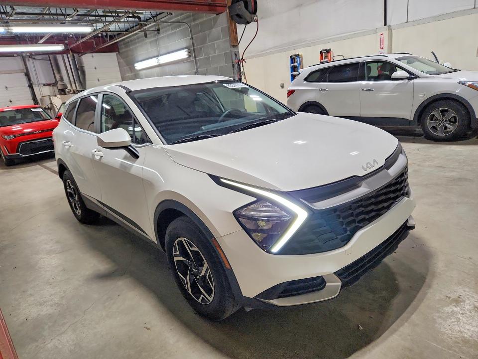 63248386 :رقم المزاد ، KNDPUCAF2P7205442 vin ، 2023 Kia Sportage مزاد بيع