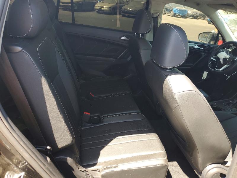 Продажа на аукционе авто 2022 Volkswagen Tiguan, vin: 3VV3B7AX9NM161481, номер лота: 62832826