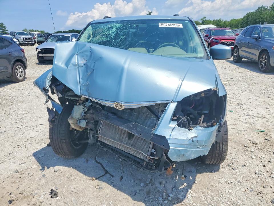 2010 Chrysler Town & Country მანქანა იყიდება აუქციონზე, vin: 2A4RR5D17AR122398, აუქციონის ნომერი: 60745966