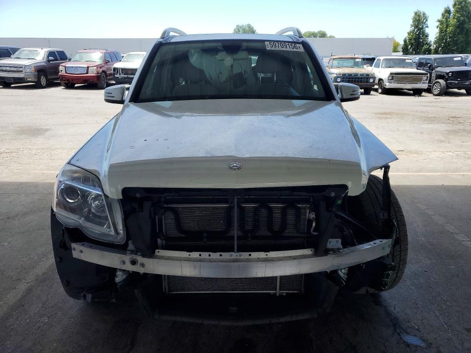 59709156 :رقم المزاد ، WDCGG8HB9BF640670 vin ، 2011 Mercedes-benz Glk مزاد بيع