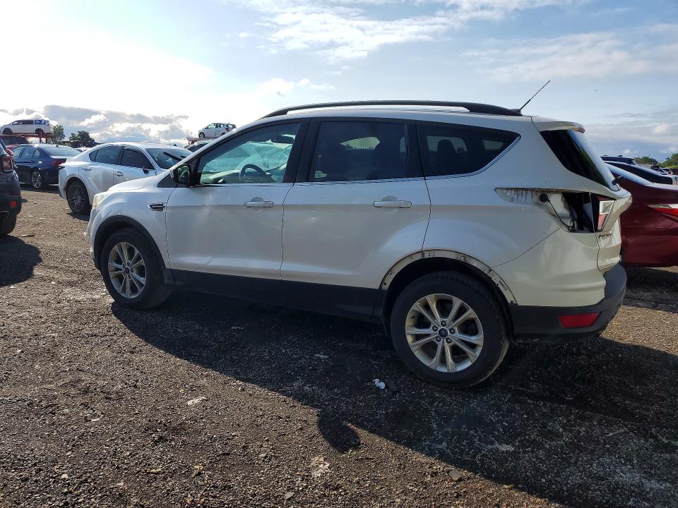 61301036 :رقم المزاد ، 1FMCU0GD9HUD70602 vin ، 2017 Ford Escape مزاد بيع