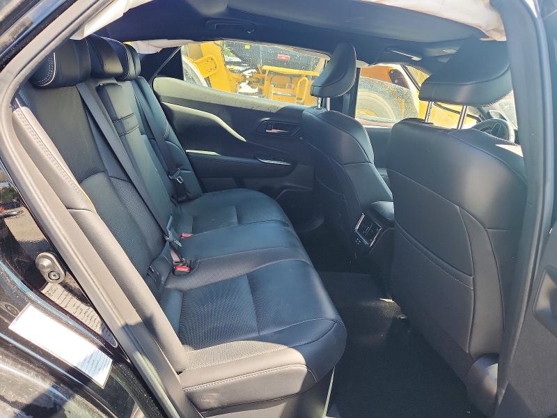 61545426 :رقم المزاد ، JTDAAAAF5R3028379 vin ، 2024 Toyota Crown مزاد بيع