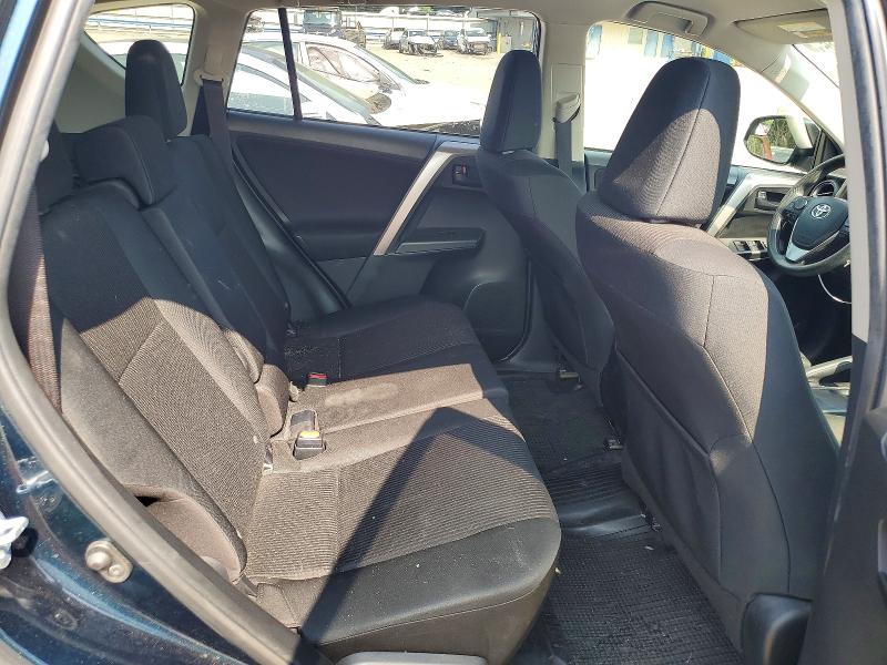 61049796 :رقم المزاد ، JTMBFREV4JJ747645 vin ، 2018 Toyota Rav4 مزاد بيع
