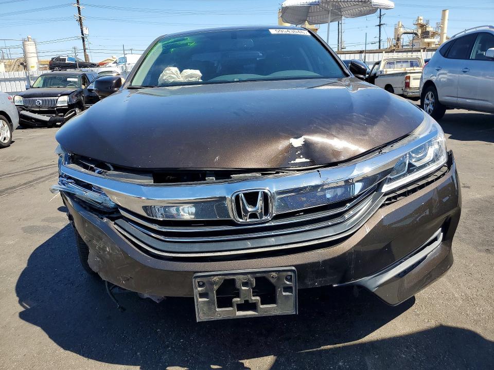 Продажа на аукционе авто 2017 Honda Accord, vin: 1HGCR3F80HA030396, номер лота: 59543046