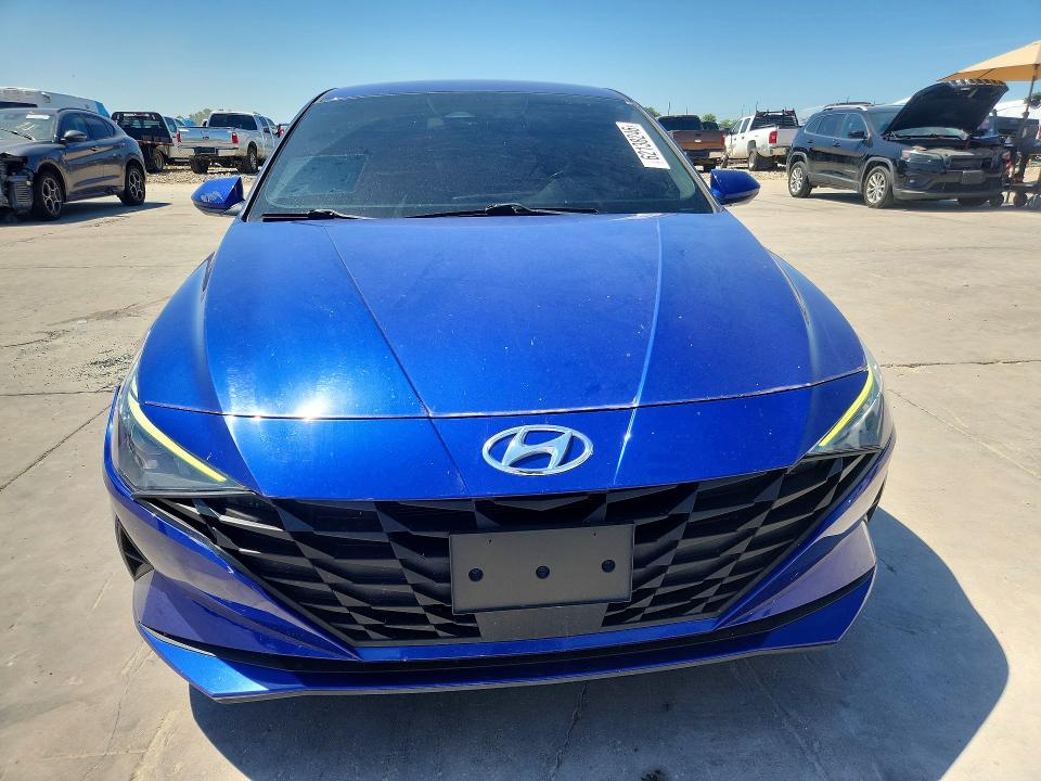 2021 Hyundai Elantra მანქანა იყიდება აუქციონზე, vin: 5NPLS4AG9MH021402, აუქციონის ნომერი: 62138246
