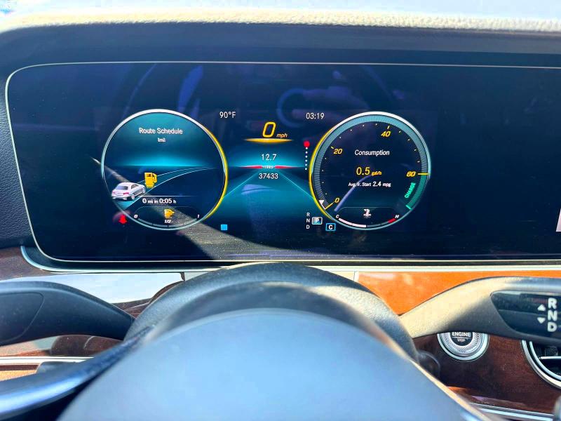 61520276 :رقم المزاد ، W1KZF8DB3NB025475 vin ، 2022 Mercedes-benz E مزاد بيع