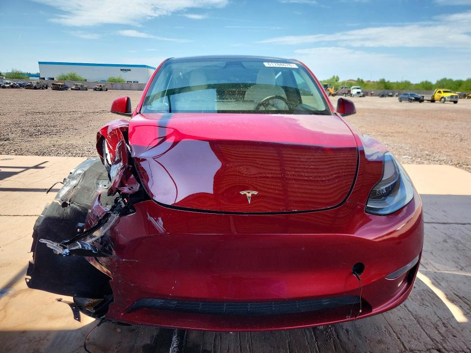 61788676 :رقم المزاد ، 7SAYGDEE1RF194730 vin ، 2024 Tesla Model  Y مزاد بيع