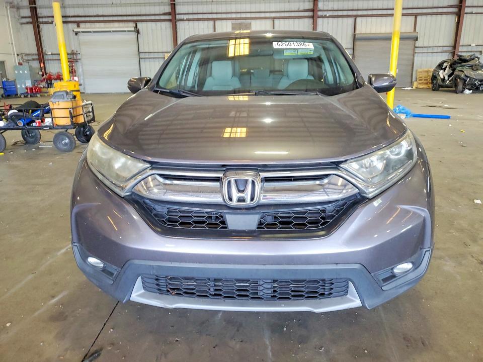 62601386 :رقم المزاد ، 7FARW1H56JE034334 vin ، 2018 Honda Cr-v مزاد بيع