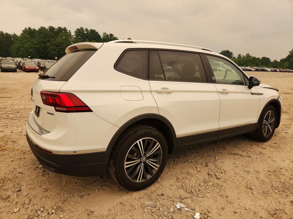 60989966 :رقم المزاد ، 3VVAB7AX2RM225292 vin ، 2024 Volkswagen Tiguan مزاد بيع