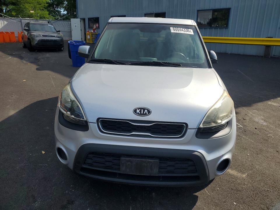 60044336 :رقم المزاد ، KNDJT2A62C7396390 vin ، 2012 Kia Soul مزاد بيع