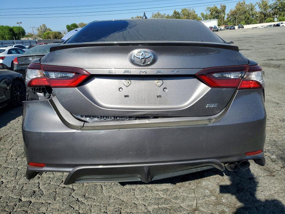 2024 Toyota Camry მანქანა იყიდება აუქციონზე, vin: 4T1G11AK3RU904170, აუქციონის ნომერი: 60885836
