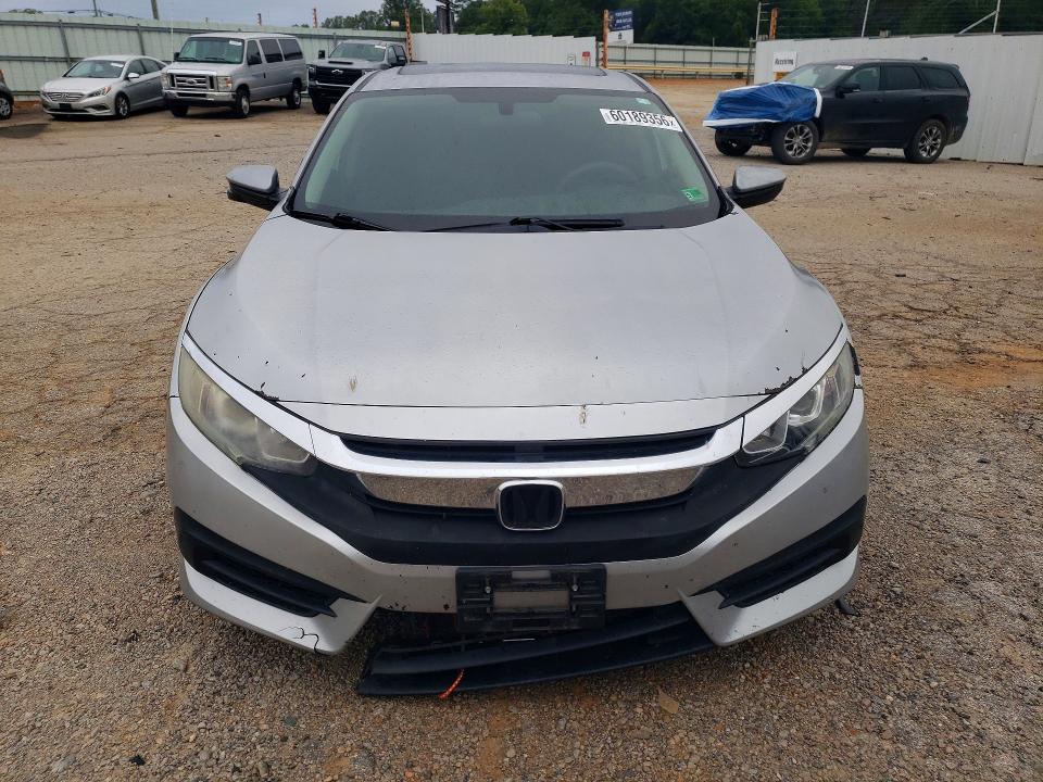 2017 Honda Civic მანქანა იყიდება აუქციონზე, vin: 19XFC2F77HE065142, აუქციონის ნომერი: 60189356