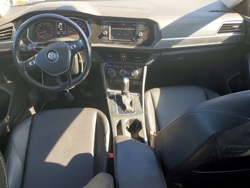 61075366 :رقم المزاد ، 3VWC57BU4KM239295 vin ، 2019 Volkswagen Jetta مزاد بيع