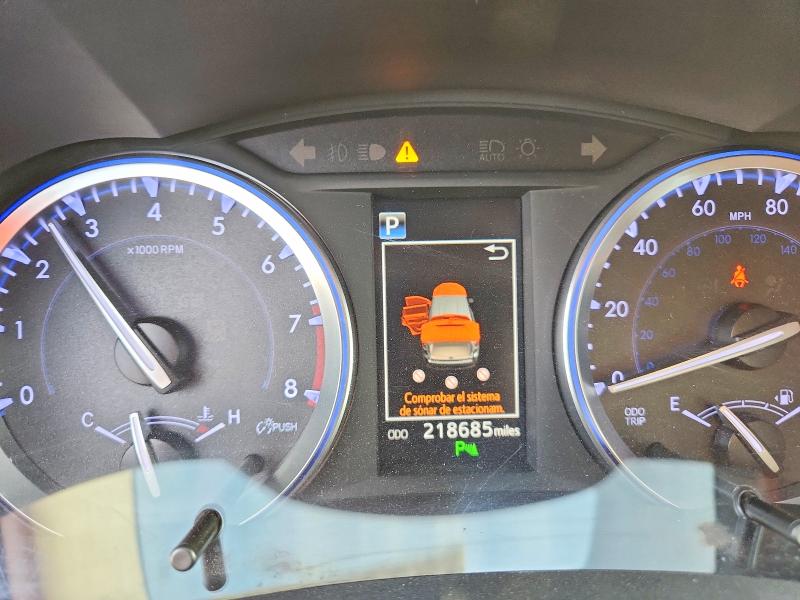 Продаж на аукціоні авто 2018 Toyota Highlander, vin: 5TDDZRFH6JS865742, номер лоту: 61999436