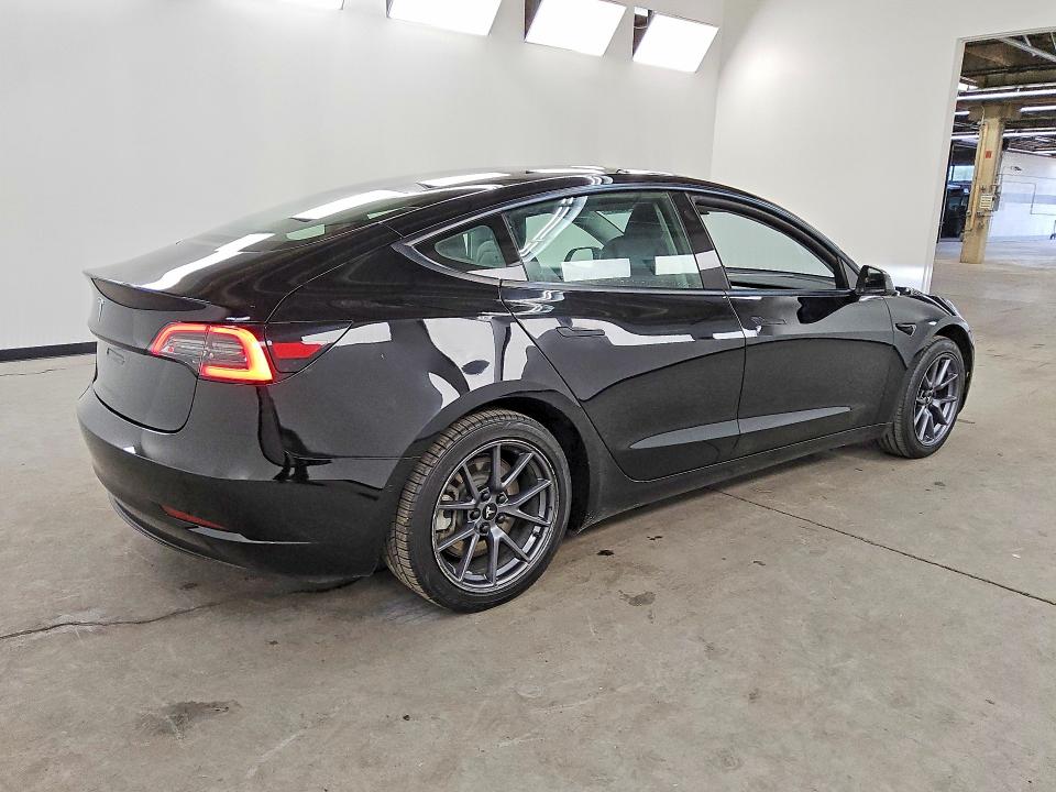 Продаж на аукціоні авто 2022 Tesla Model 3, vin: 5YJ3E1EA0NF288472, номер лоту: 60644976