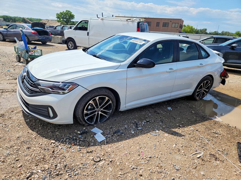 Продаж на аукціоні авто 2022 Volkswagen Jetta, vin: 3VWBM7BU3NM030732, номер лоту: 60046696