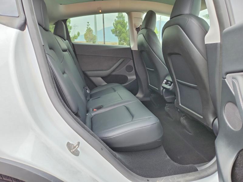 Продаж на аукціоні авто 2024 Tesla Model Y, vin: 7SAYGDEEXRF167266, номер лоту: 61055446
