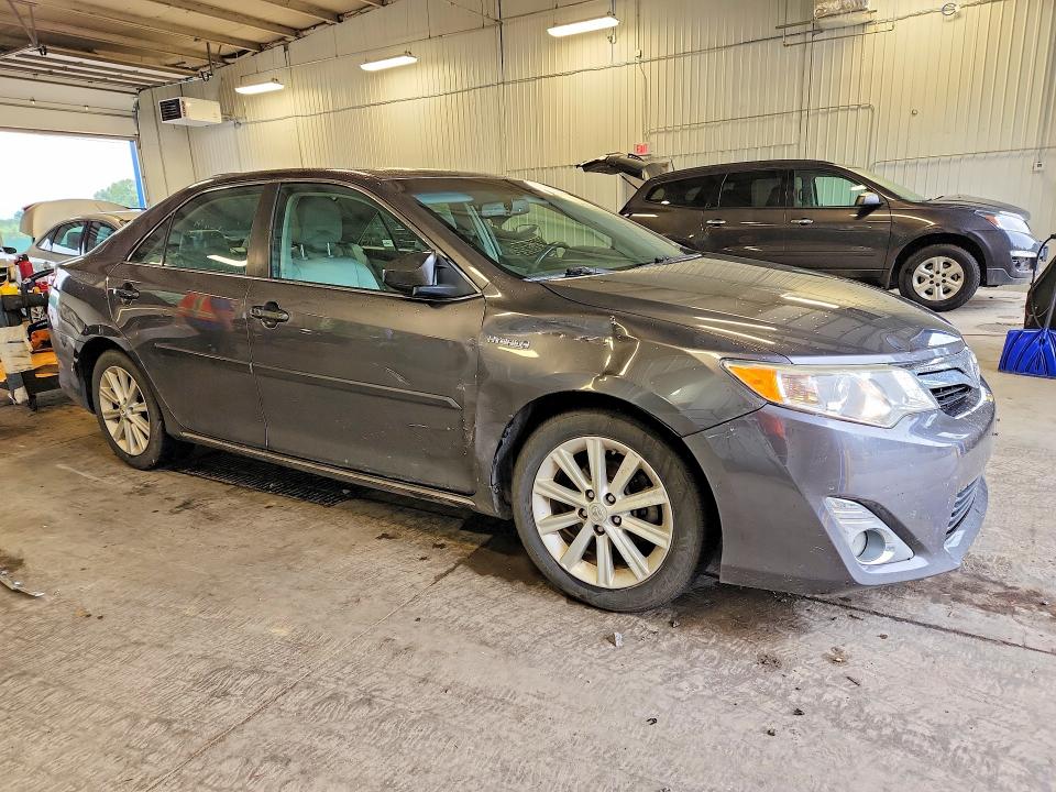 Продажа на аукционе авто 2014 Toyota Camry Hybrid, vin: 4T1BD1FK8EU099514, номер лота: 62345226