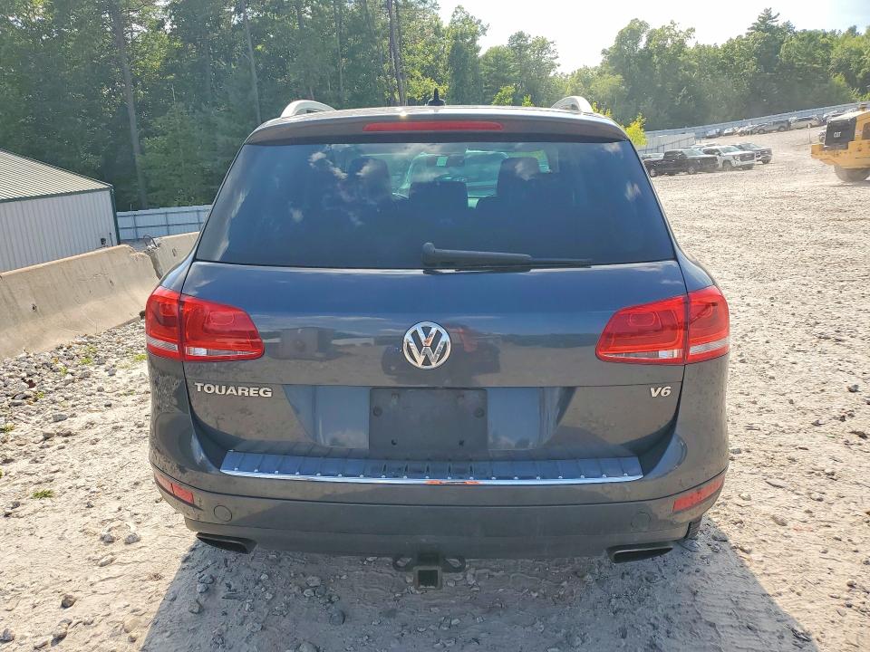Aukcja sprzedaży 2011 Volkswagen Touareg, vin: WVGFF9BP6BD004505, numer aukcji: 62308986