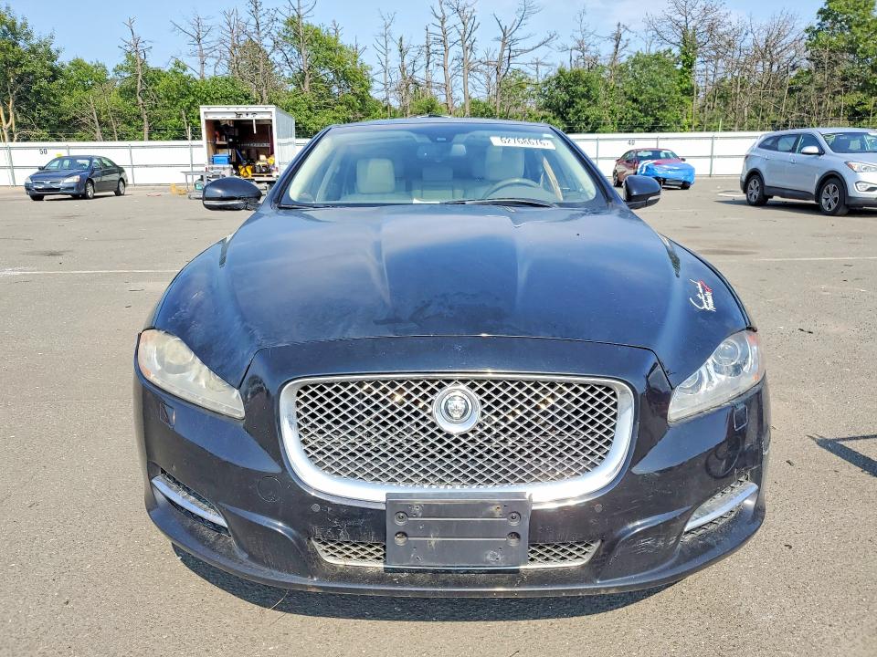 Продажа на аукционе авто 2013 Jaguar Xj, vin: SAJWJ1CD9D8V47286, номер лота: 62768676