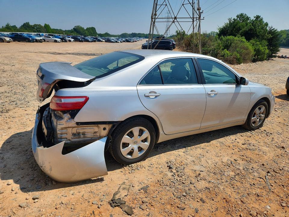 61681006 :رقم المزاد ، 4T1BE46K38U257681 vin ، 2008 Toyota Camry مزاد بيع