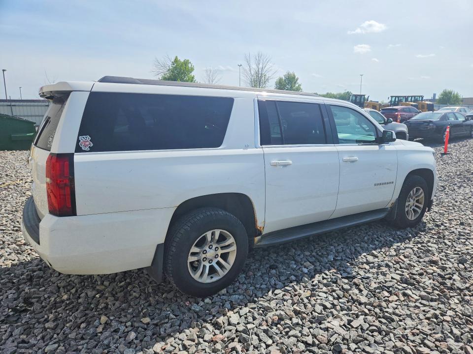 60735936 :رقم المزاد ، 1GNSKHKC8GR317479 vin ، 2016 Chevrolet Suburban مزاد بيع