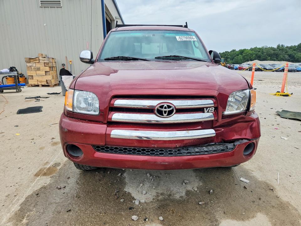 62790966 :رقم المزاد ، 5TBKT441X4S445884 vin ، 2004 Toyota Tundra مزاد بيع