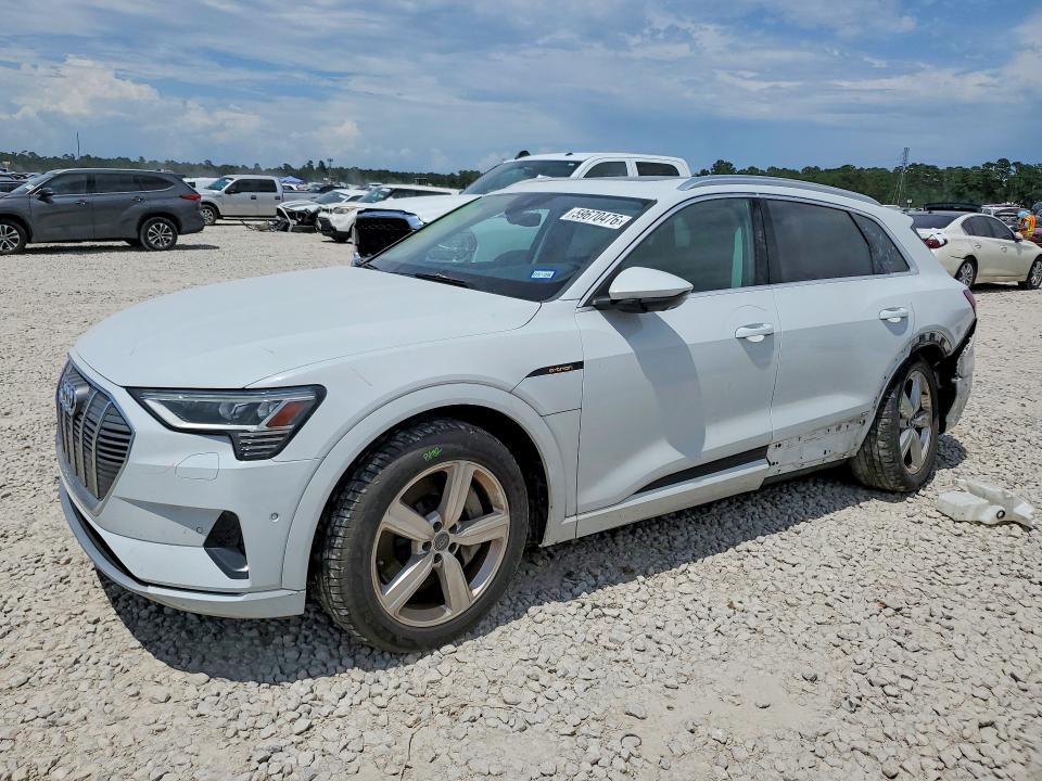 Aukcja sprzedaży 2019 Audi E-tron, vin: WA1LAAGE8KB024971, numer aukcji: 59670476