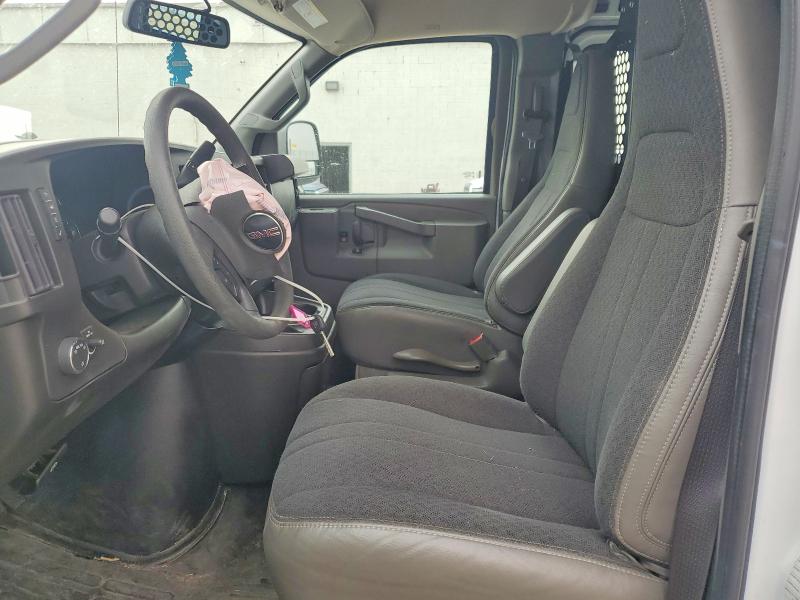 61888116 :رقم المزاد ، 1GTW7AFP6R1247272 vin ، 2024 Gmc Savana مزاد بيع