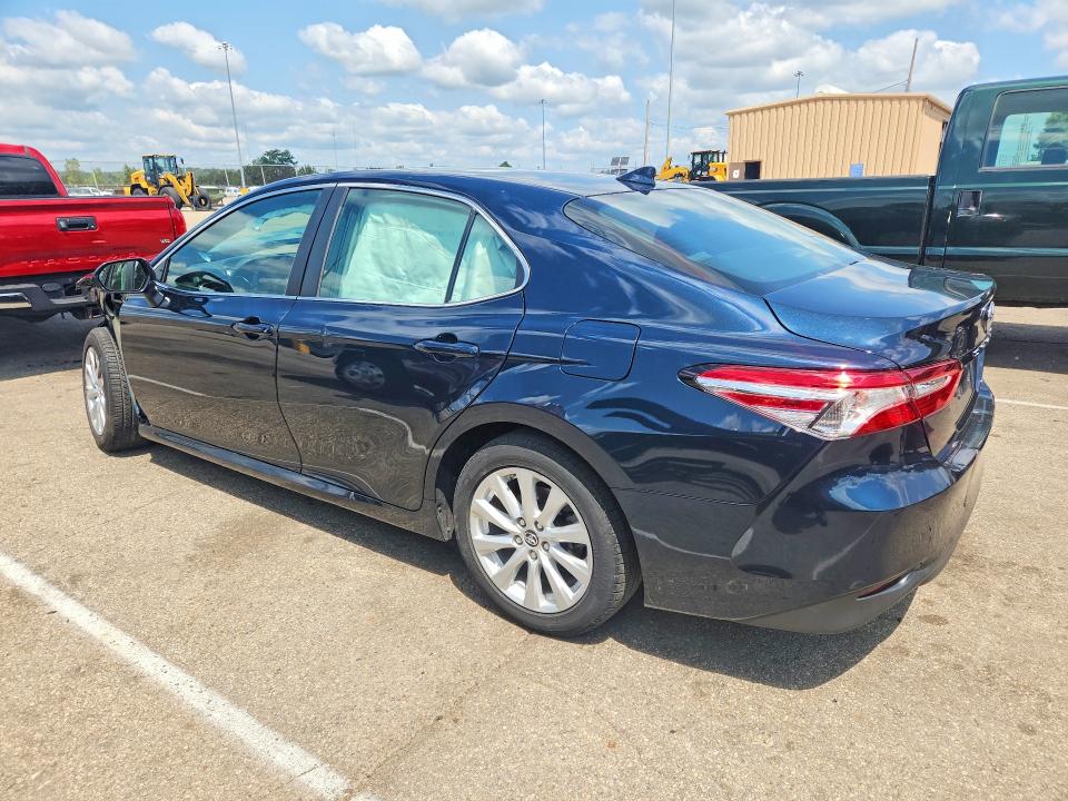 2019 Toyota Camry მანქანა იყიდება აუქციონზე, vin: 4T1B11HK4KU713234, აუქციონის ნომერი: 62946586