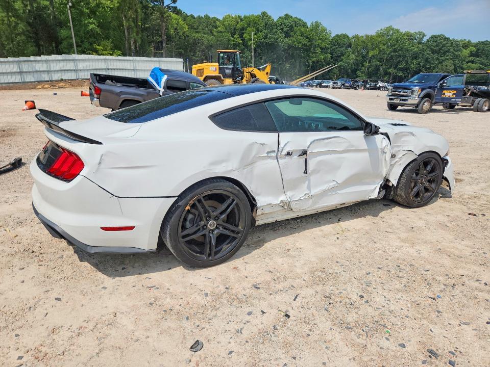 Продажа на аукционе авто 2018 Ford Mustang, vin: 1FA6P8CF5J5153424, номер лота: 62614266