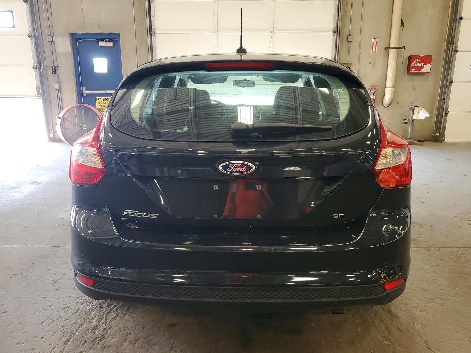 2014 Ford Focus მანქანა იყიდება აუქციონზე, vin: 1FADP3K23EL255654, აუქციონის ნომერი: 62908016