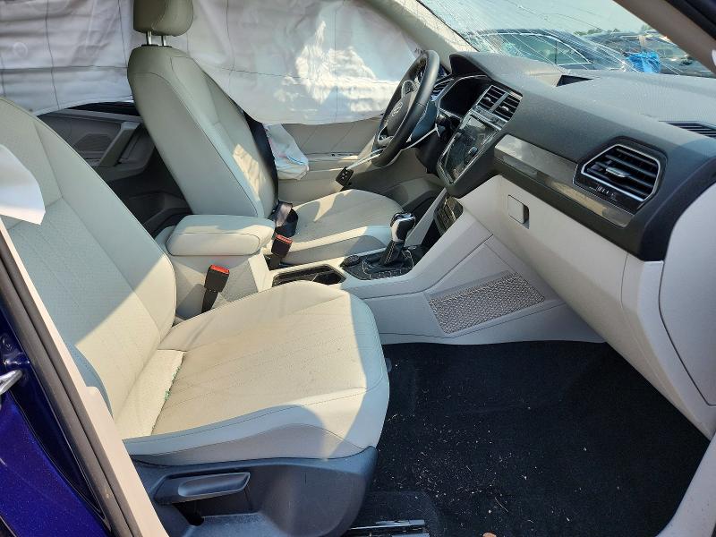 Продажа на аукционе авто 2023 Volkswagen Tiguan, vin: 3VVMB7AX5PM104119, номер лота: 62155786