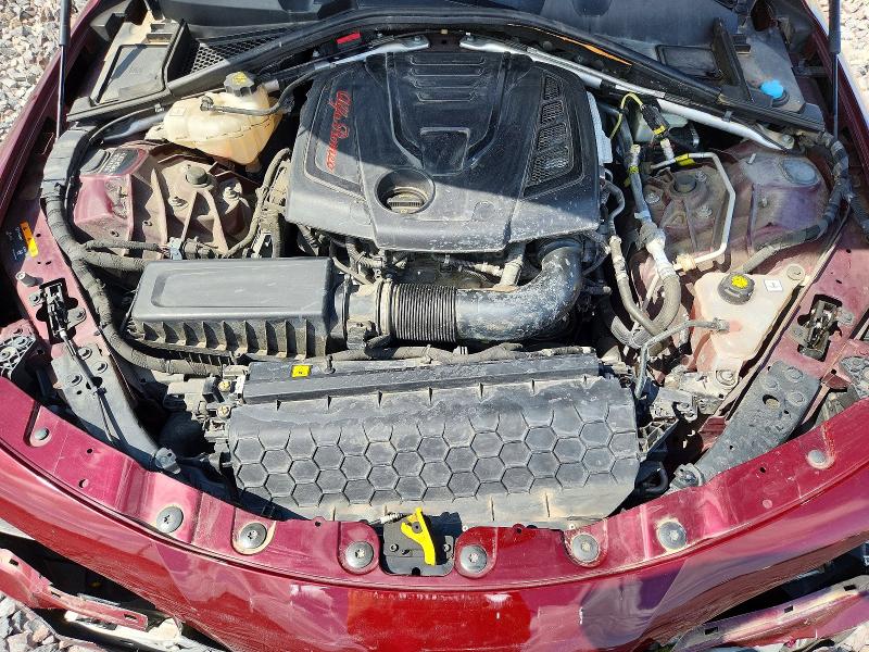 62466356 :رقم المزاد ، ZARFAEDN1H7561231 vin ، 2017 Alfa Romeo Giulia مزاد بيع