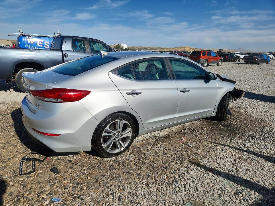 59817536 :رقم المزاد ، 5NPD84LF2HH059907 vin ، 2017 Hyundai Elantra مزاد بيع