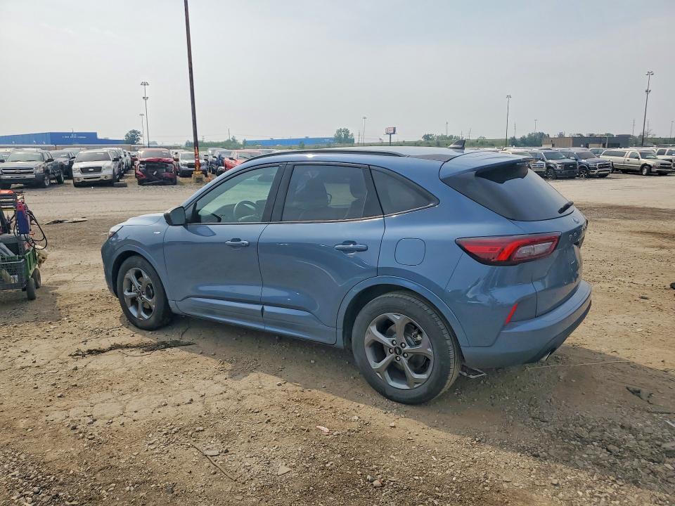 Продажа на аукционе авто 2023 Ford Escape, vin: 1FMCU0MN8PUA08191, номер лота: 61612436