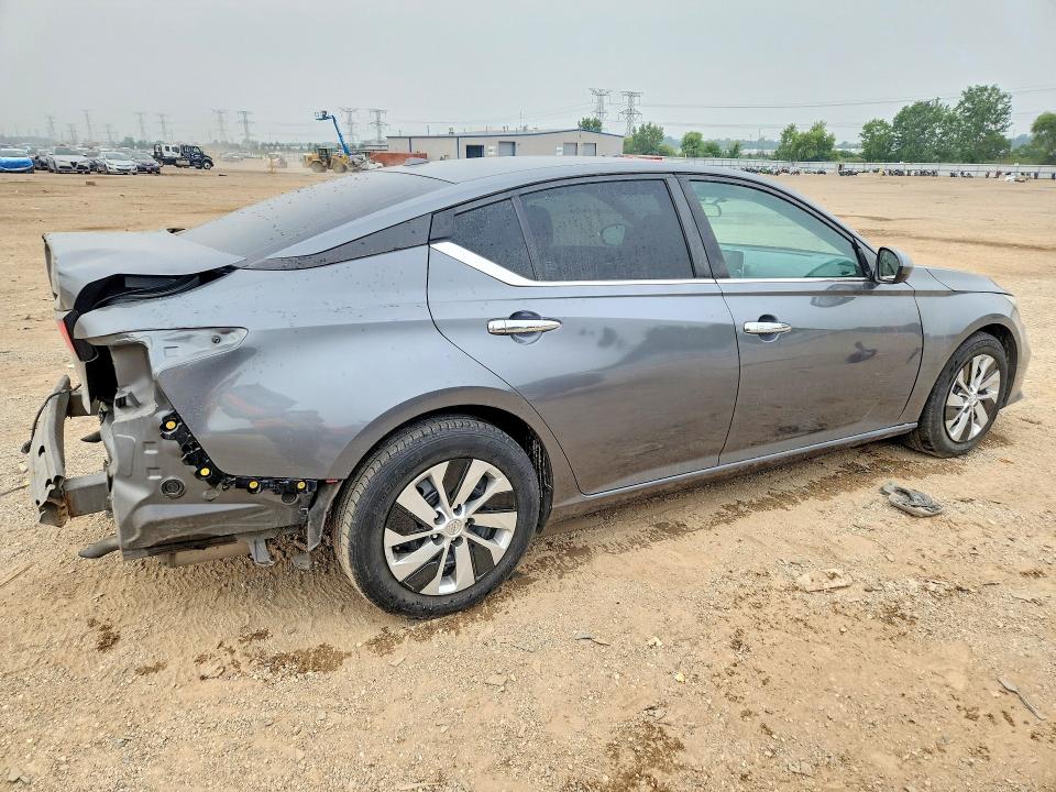 Продажа на аукционе авто 2020 Nissan Altima, vin: 1N4BL4BV5LC131627, номер лота: 61733616