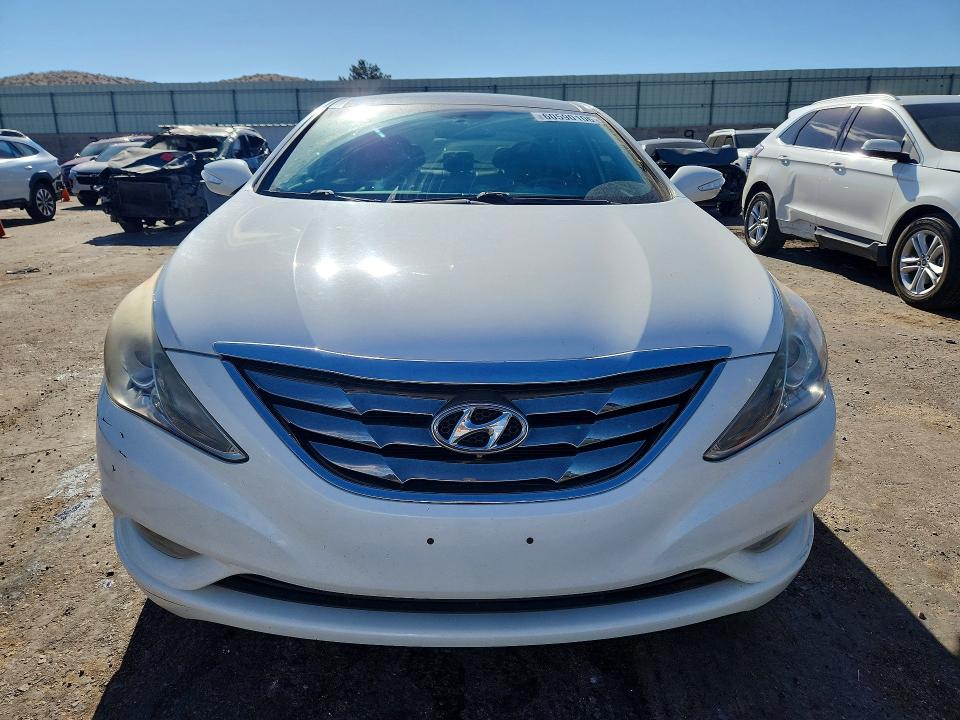 60590106 :رقم المزاد ، 5NPEC4AC2CH494429 vin ، 2012 Hyundai Sonata مزاد بيع