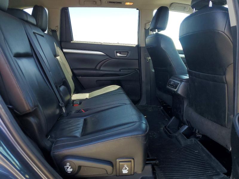Продаж на аукціоні авто 2019 Toyota Highlander, vin: 5TDJZRFH5KS708949, номер лоту: 60246996