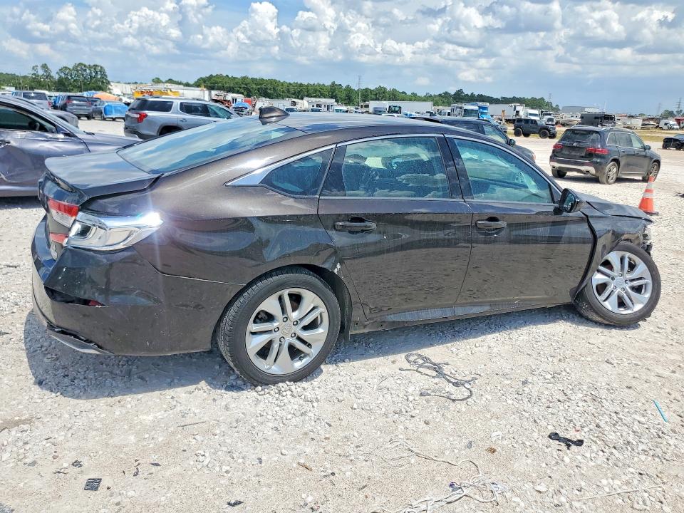 Продажа на аукционе авто 2018 Honda Accord, vin: 1HGCV1F19JA136502, номер лота: 60142396