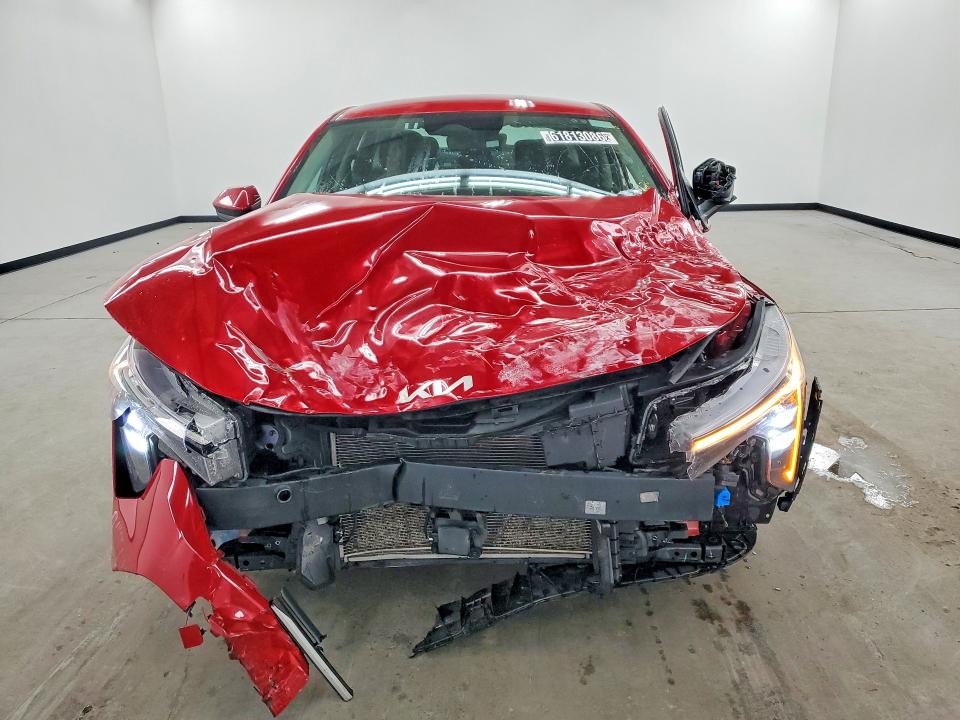61813086 :رقم المزاد ، 3KPFT4DEXSE002315 vin ، 2025 Kia K4 مزاد بيع